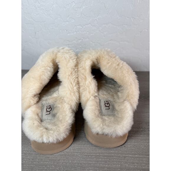 UGG DISQUETTE Platform SLIPPER Women’s 9 40 Sand Sheepskin Platform SLIDE Shoe - Picture 6 of 8